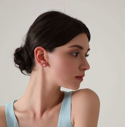 La rose épineuse en clip